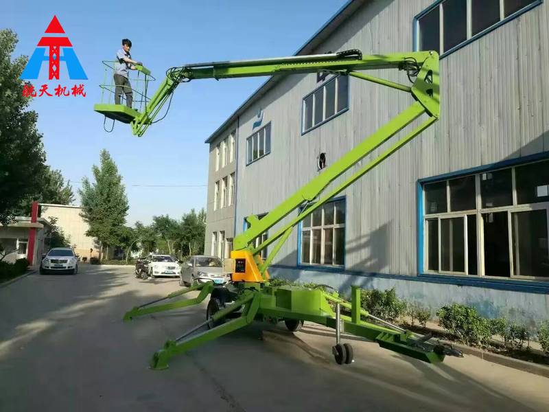 拖車折臂式升降平臺(tái)